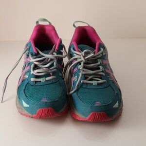 SPRING SALE! Cute and comfy ASICS athletic shoes
